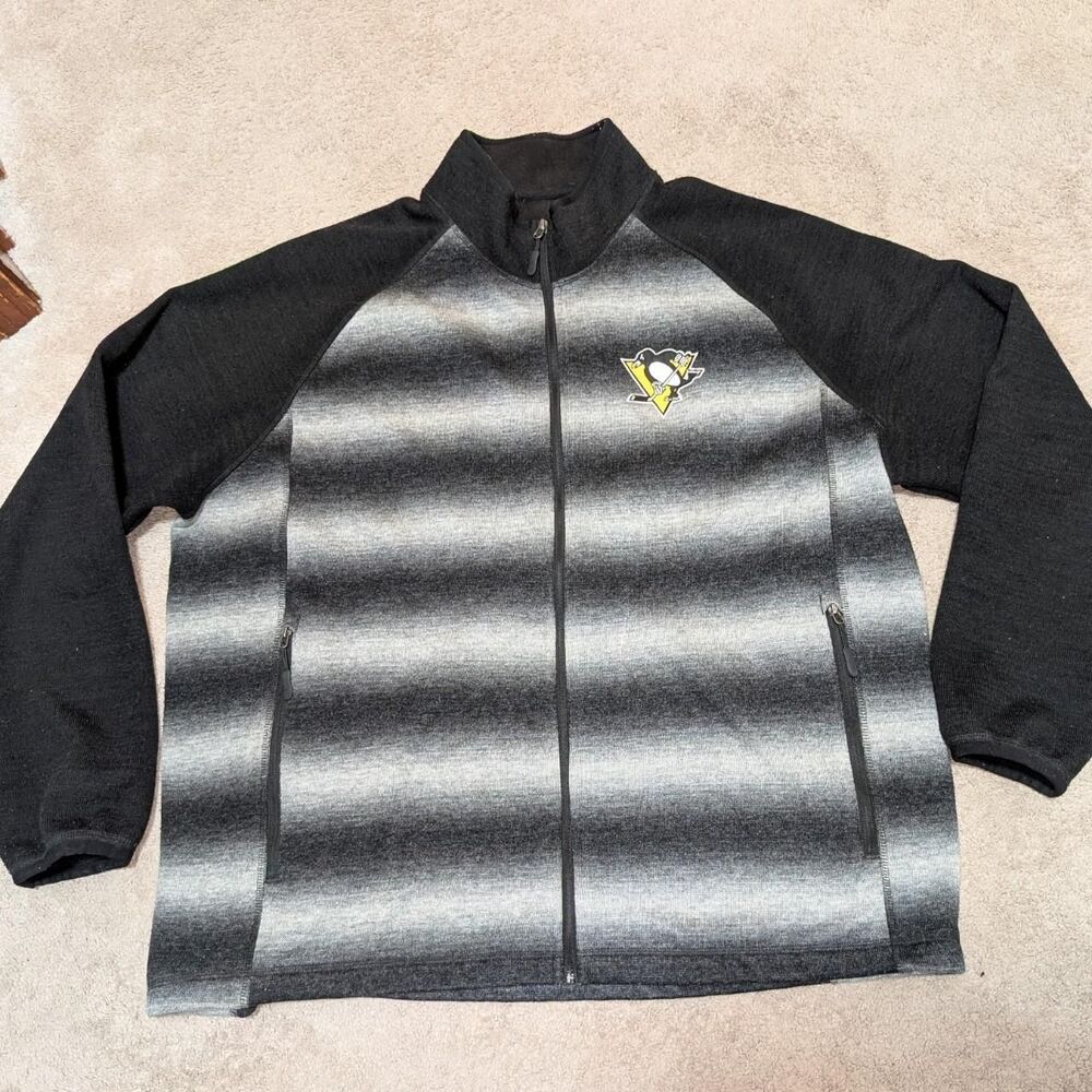 Nhl Pittsburgh Penguins Men's Grey and Black Jacket